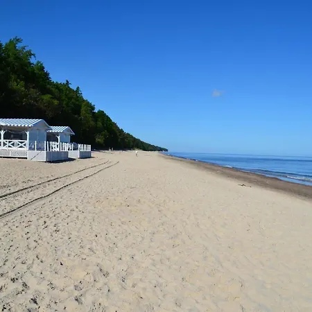 With Private Garden, Close To The Sea Feriehus Pobierowo